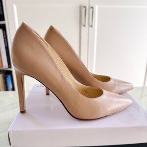 Nine West Tatiana Pumps in Neutral Size 8.5M